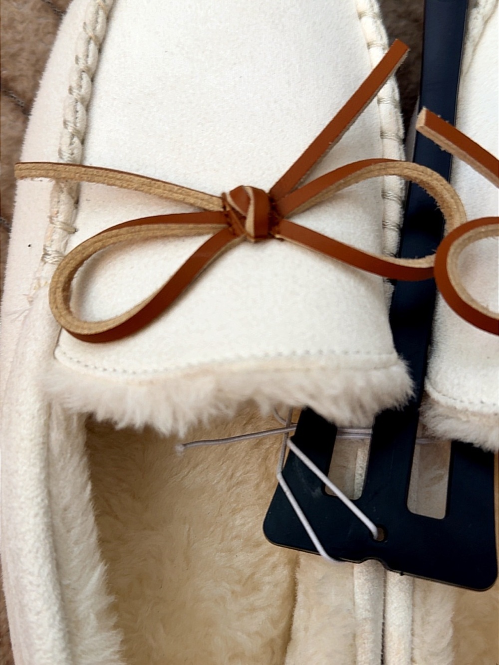 Sonoma Cream Faux-Shearling Moccasin Slippers with Brown bows - Picture 4 of 9